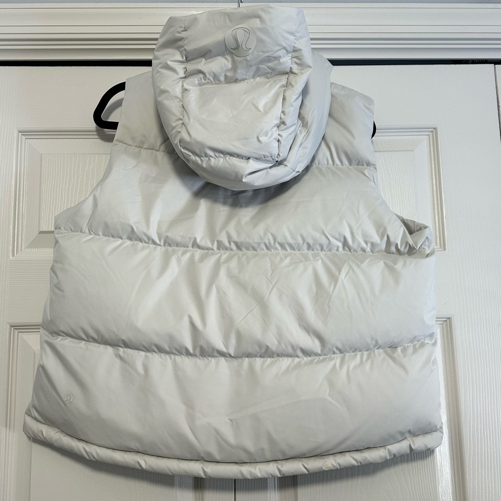 Lululemon Wunder Puff 600-Down-Fill Cropped Vest in Bone Size 8 NWT‎ - Picture 3 of 13